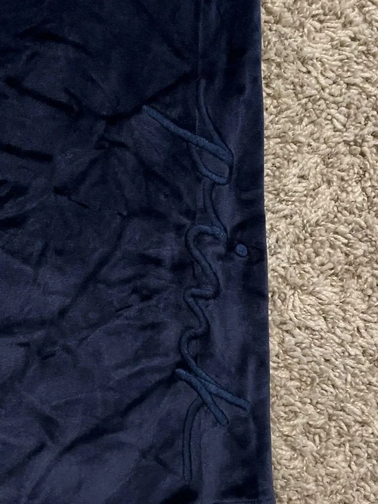 VS Pink Velvet Hoodie & 2 pairs of Lounge Pants Set in Navy and Forest Green - Picture 3 of 11